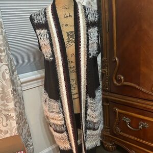 Women's Black and White Cardigan Sweater